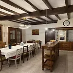 Belle Demeure Charentaise - Piscine Chauffee Villa *