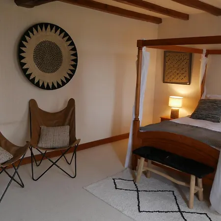 Belle Demeure Charentaise - Piscine Chauffee Villa