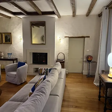 Villa Belle Demeure Charentaise - Piscine Chauffée *
