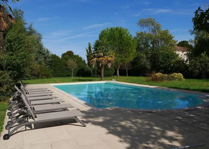 Villa Belle Demeure Charentaise - Piscine Chauffee *