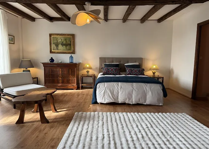 Villa Belle Demeure Charentaise - Piscine Chauffee Saint-Palais-du-Ne