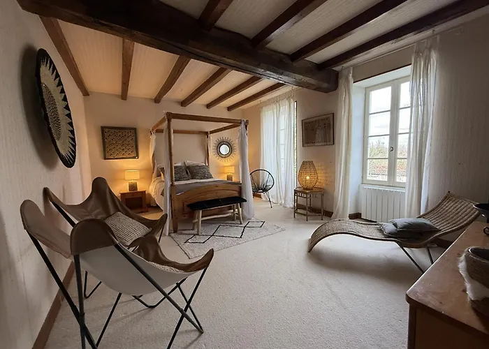 Villa Belle Demeure Charentaise - Piscine Chauffee