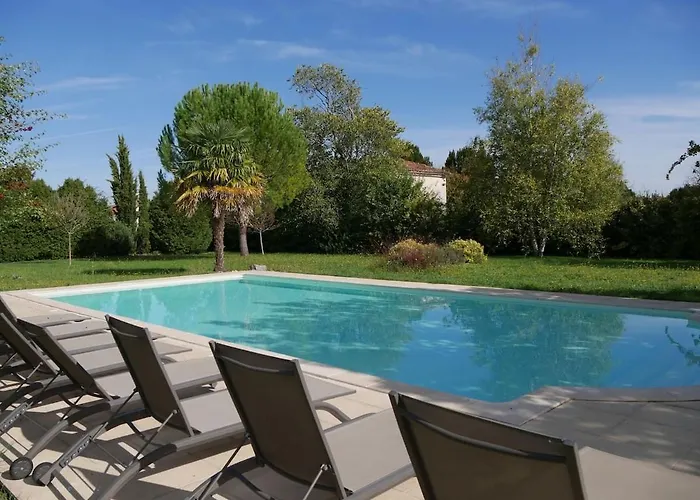 Villa Belle Demeure Charentaise - Piscine Chauffee