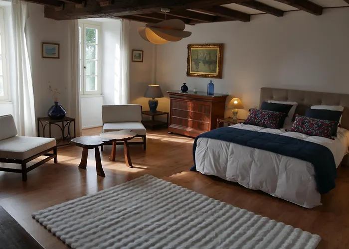 Villa Belle Demeure Charentaise - Piscine Chauffee Saint-Palais-du-Ne