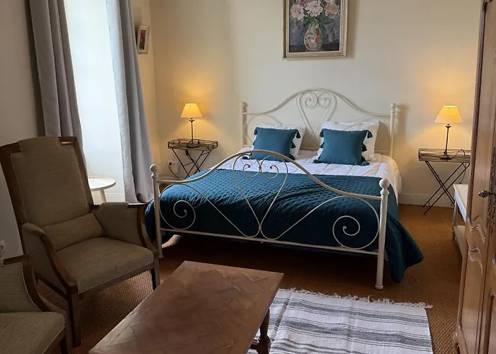 Belle Demeure Charentaise - Piscine Chauffee Villa *